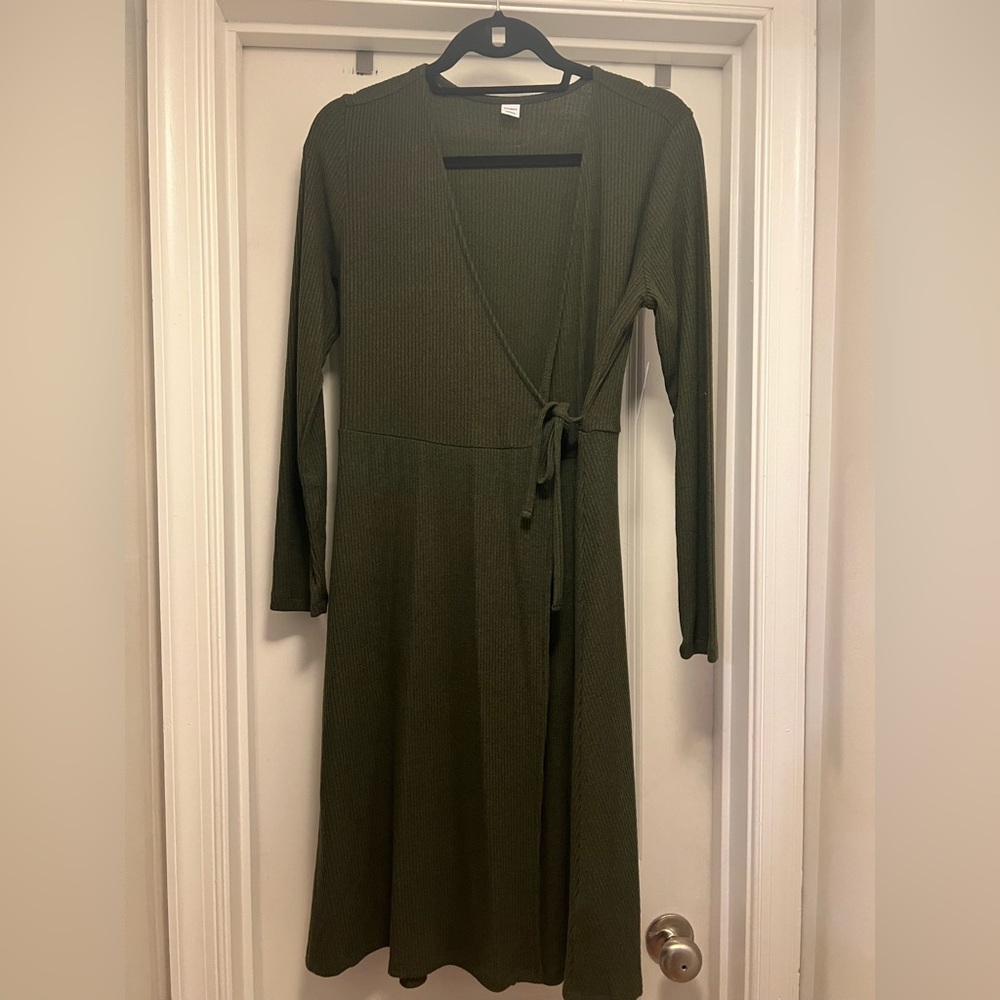 NWT Old Navy Wrap dress, green, medium